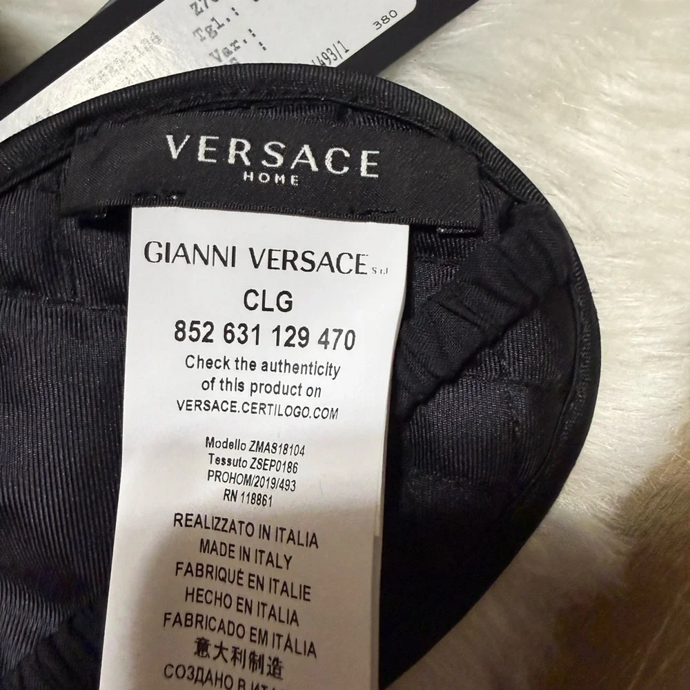 New! Versace Quilted La Coupe des Dieux Medusa Black and Gold Sleep Mask